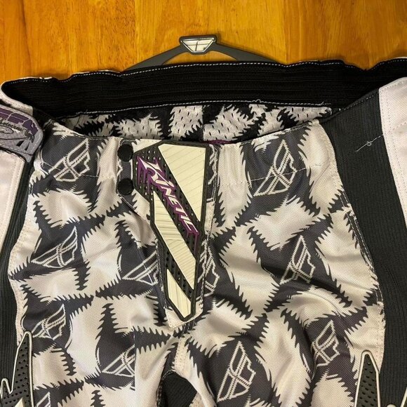 Fly Racing Kinetic Motocross Riding Pants – Women’s 9/10 - Picture 5 of 9